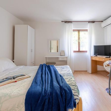 Apartmani&Soba Mimi Rovinj Exterior photo