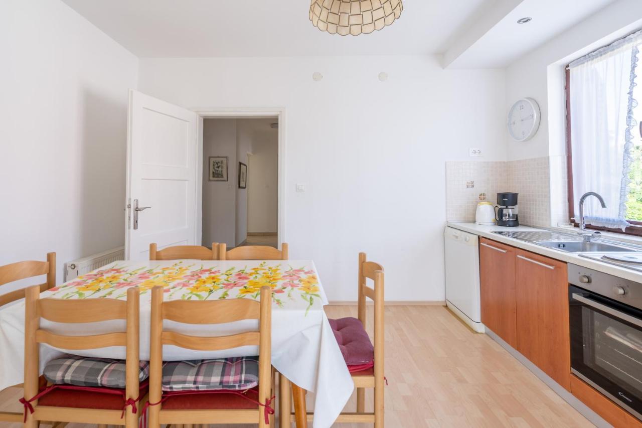 Apartmani&Soba Mimi Rovinj Exterior photo