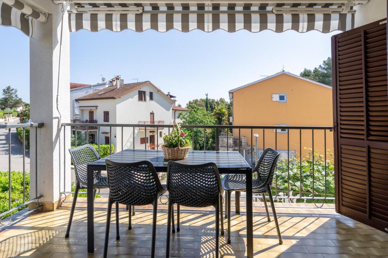 Apartmani&Soba Mimi Rovinj Exterior photo